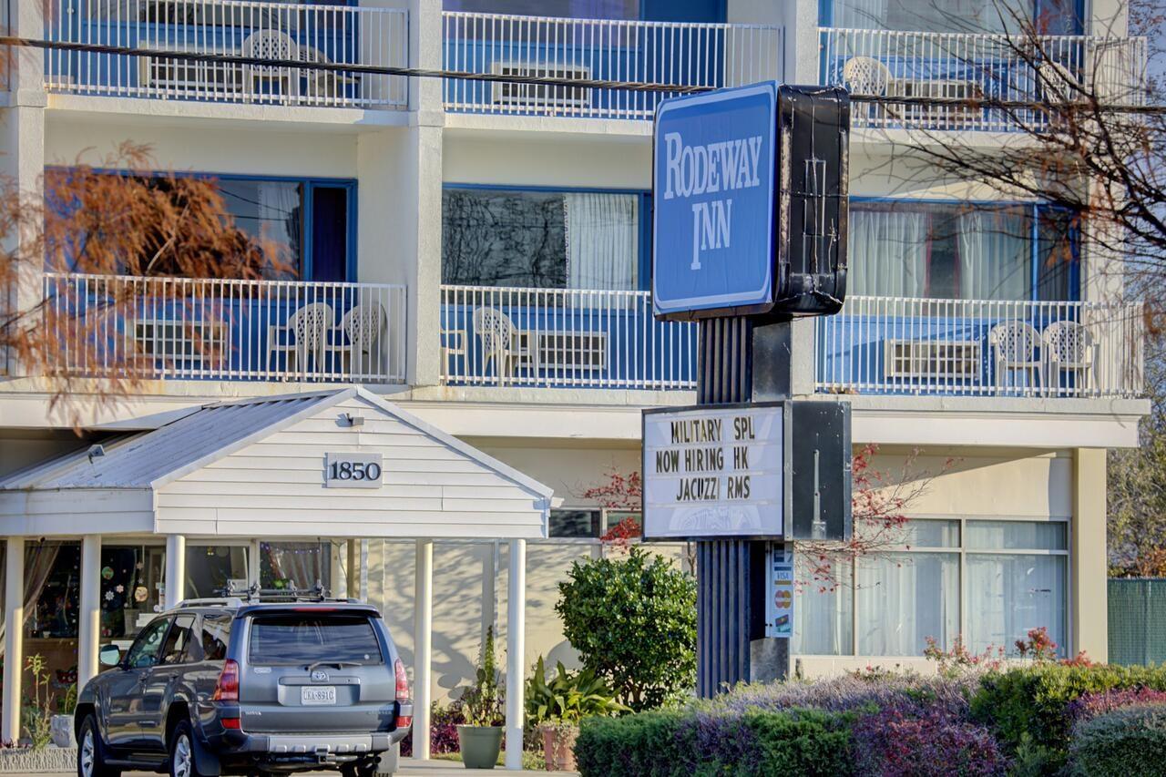 Motel 6 Norfolk, Va East Little Creek Екстериор снимка