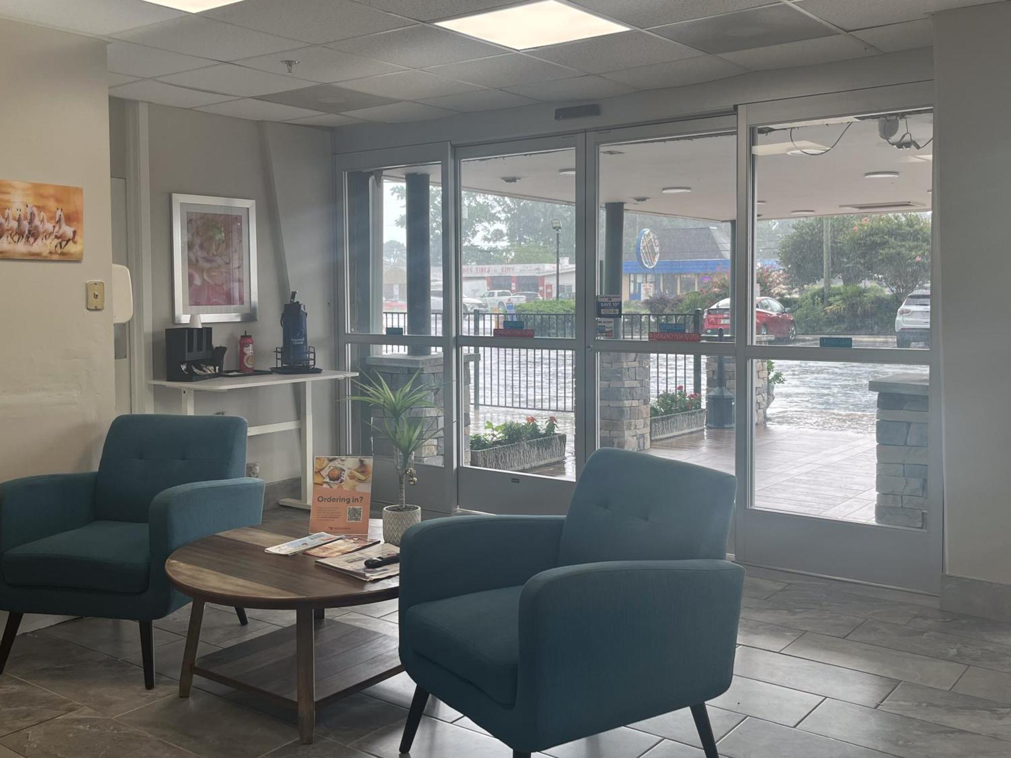 Motel 6 Norfolk, Va East Little Creek Екстериор снимка