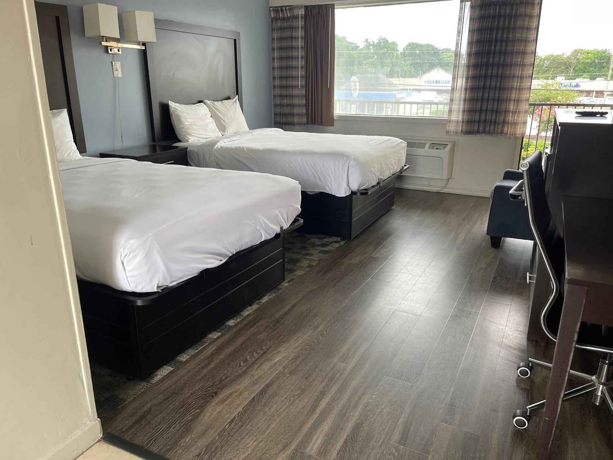 Motel 6 Norfolk, Va East Little Creek Екстериор снимка